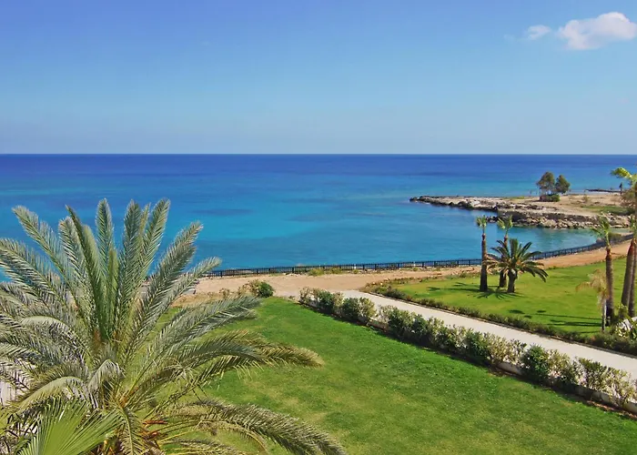 Alessia 2bed - Coralli Beachfront * Protaras