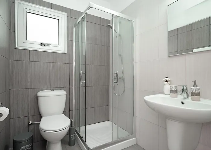 Alessia 2bed - Coralli Beachfront Apartmán *