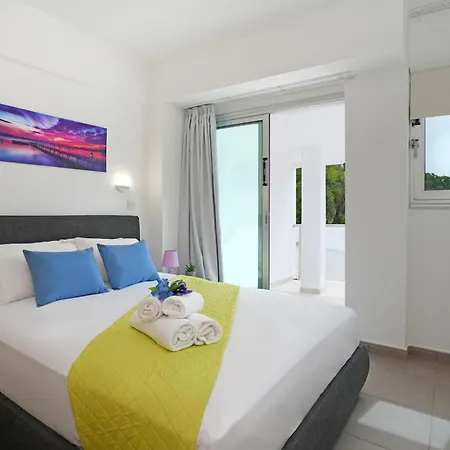 Alessia 2bed - Coralli Beachfront Апартаменты