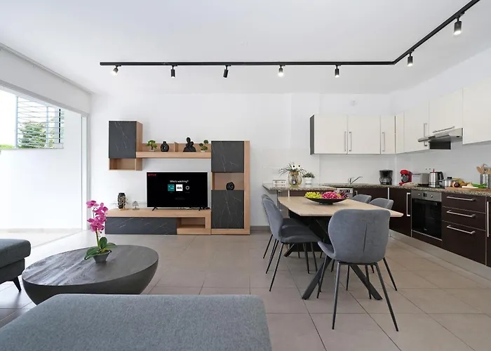 Alessia 2bed - Coralli Beachfront Πρωταράς